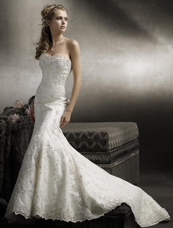  Wedding Dress Designers on The Charm Of Mermaid Wedding Dresses   Dressity