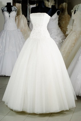 second hand wedding dress stores near me